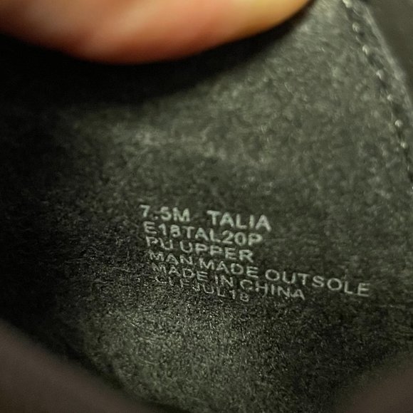 Esprit side-zipped booties - Picture 5 of 5